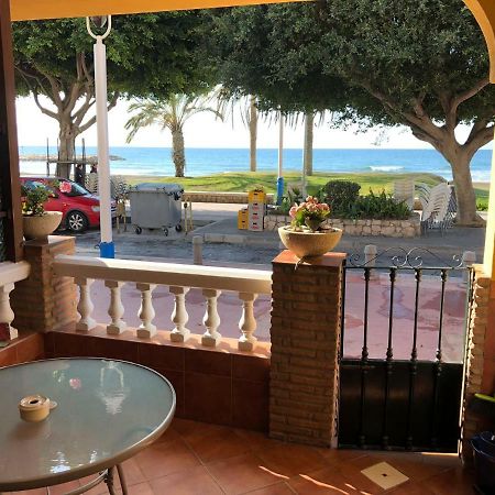Apartamentos Casa Tia Antonia Málaga Dış mekan fotoğraf